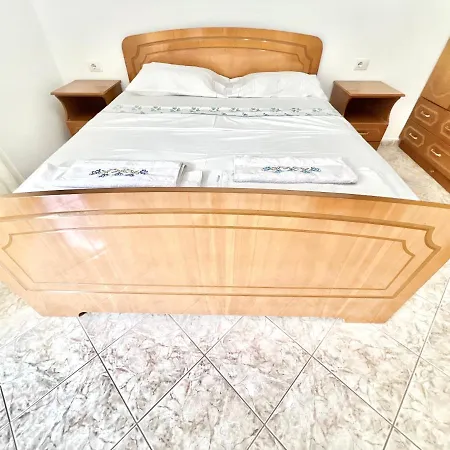 Coral 4*