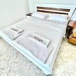Coral 4*