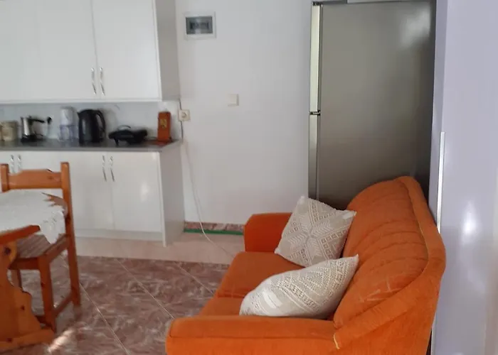 Coral 게스트하우스 Sarandë