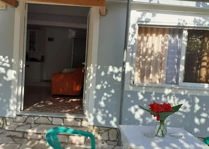 Coral Sarandë